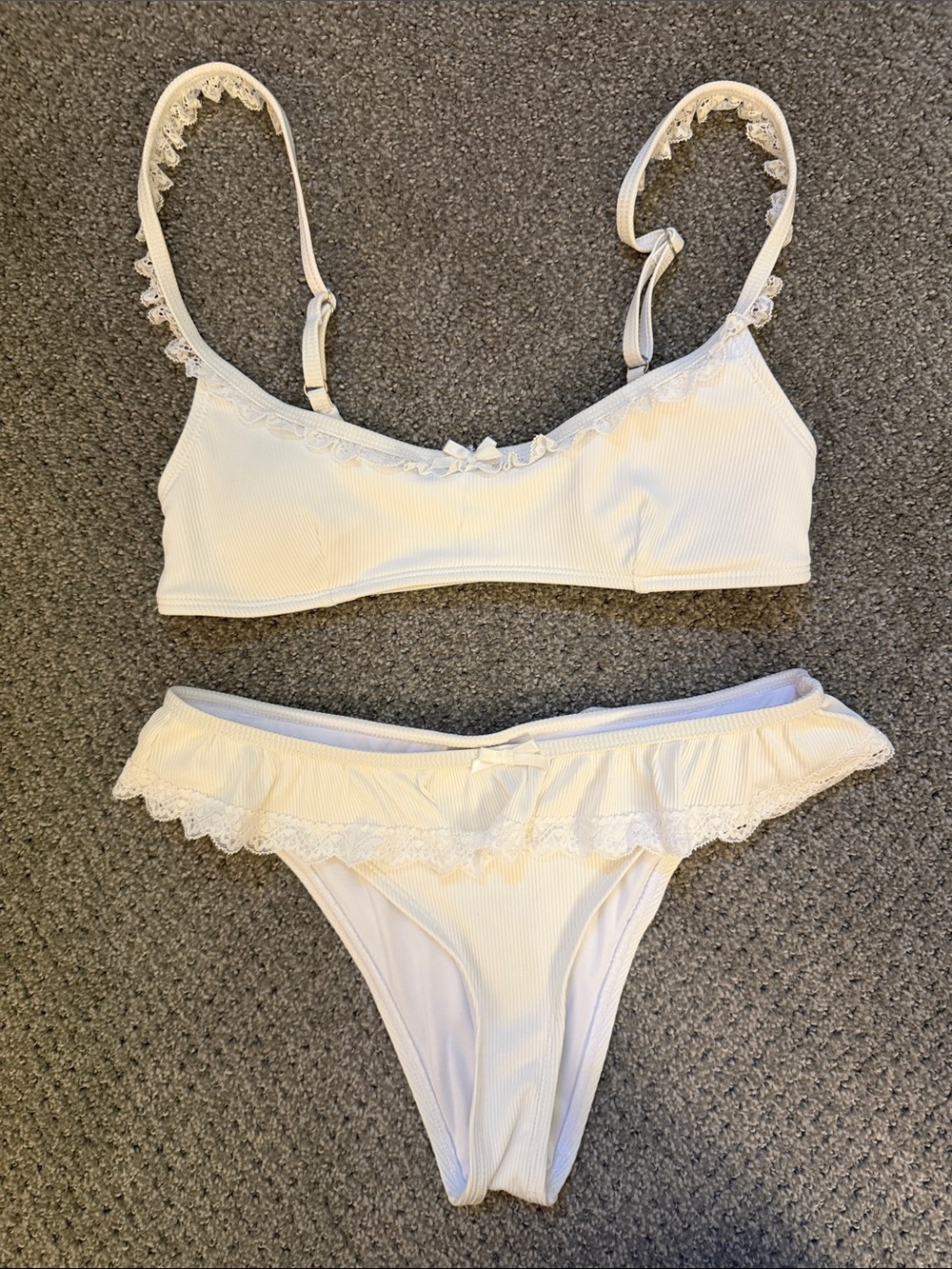Edikted White Ruffle Bikini Set - Picture 2 of 7